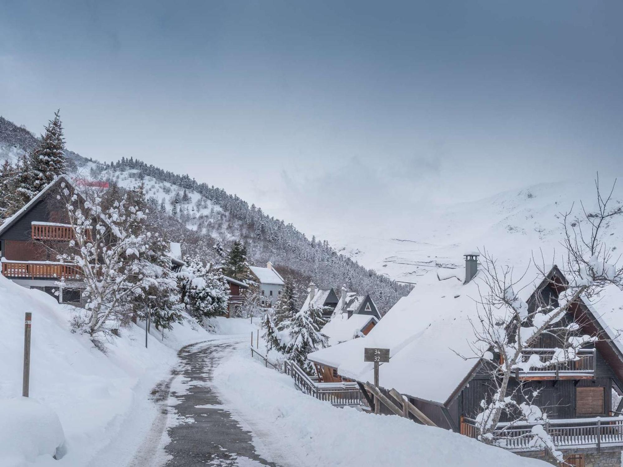 Appartement Cosy Pour 4, Terrasse, Proche Thermes Et Telecabine A Saint-Lary-Soulan - Fr-1-296-196 外观 照片